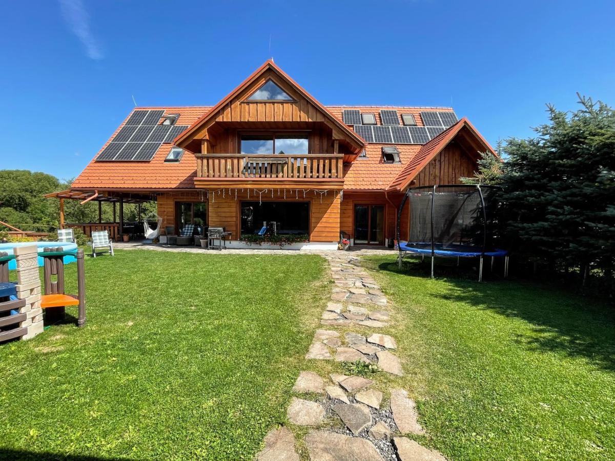 Holiday Home Holiday Raj Bešeňová Exterior foto